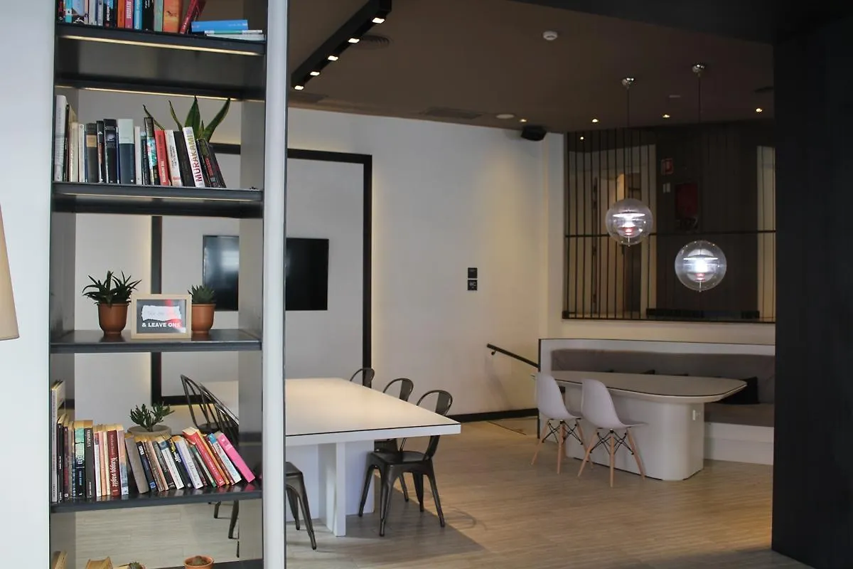 Pol & Grace Hotel Barcelona 4*,